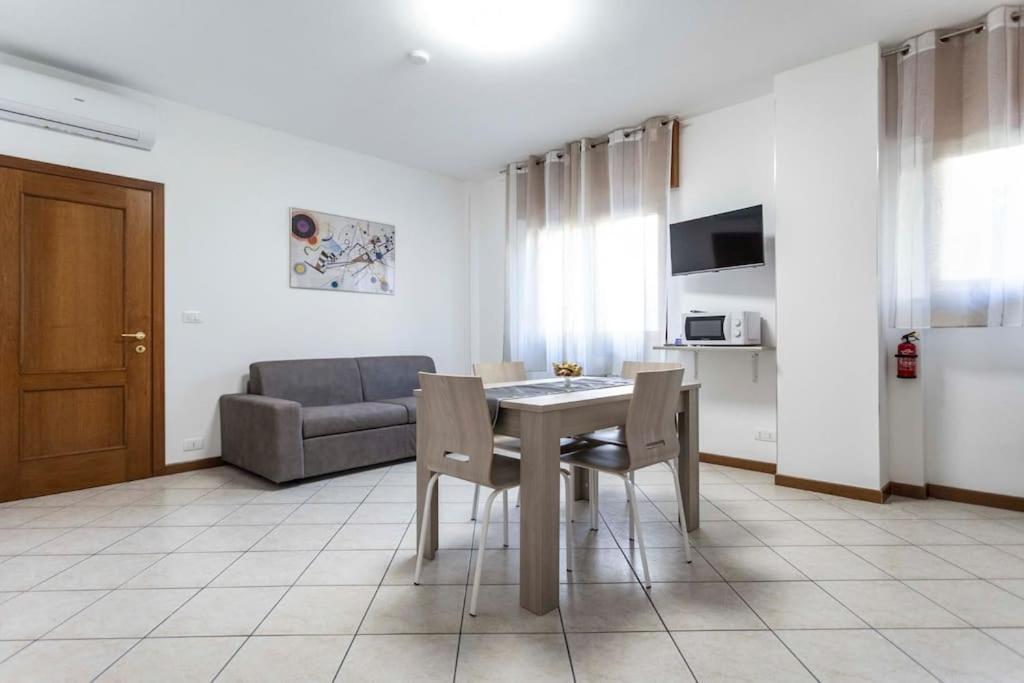 Apartamento Ca' Ida - Affitti Temporanei Turín Exterior foto