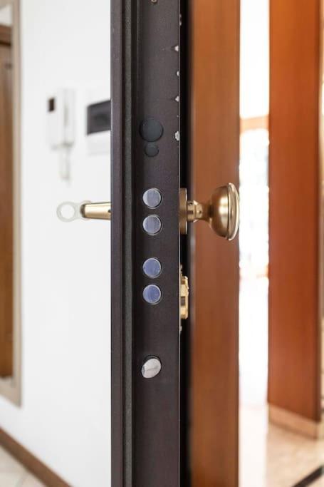 Apartamento Ca' Ida - Affitti Temporanei Turín Exterior foto
